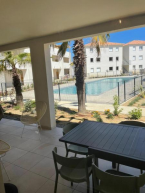BRAVONE - Piscine en résidence- pieds dans l'eau- clim-wifi